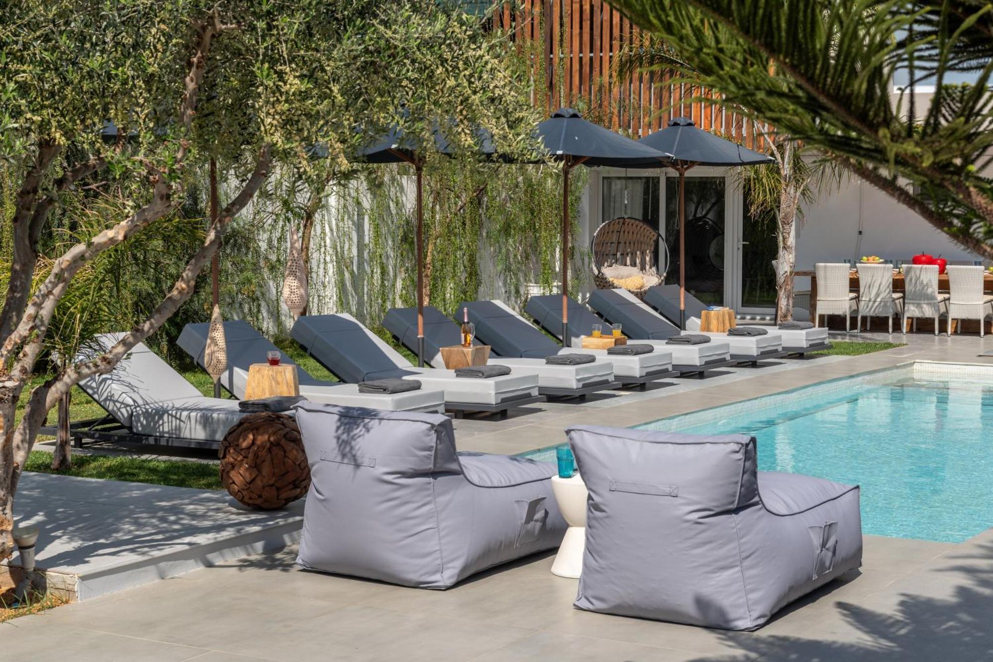 Hypnosis Beachside Villa With Private Heated Pool Georgioupoli Esterno foto