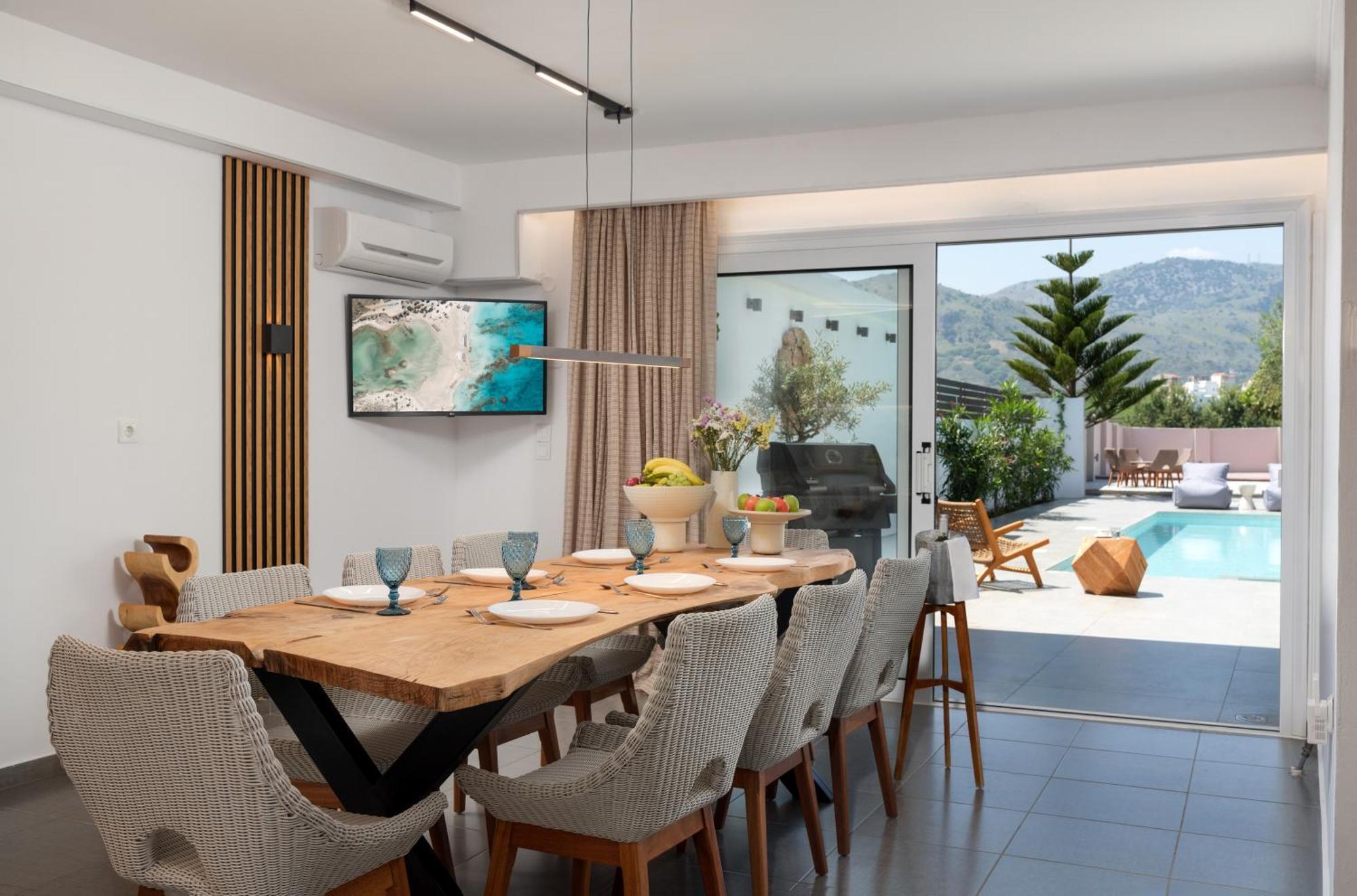 Hypnosis Beachside Villa With Private Heated Pool Georgioupoli Esterno foto