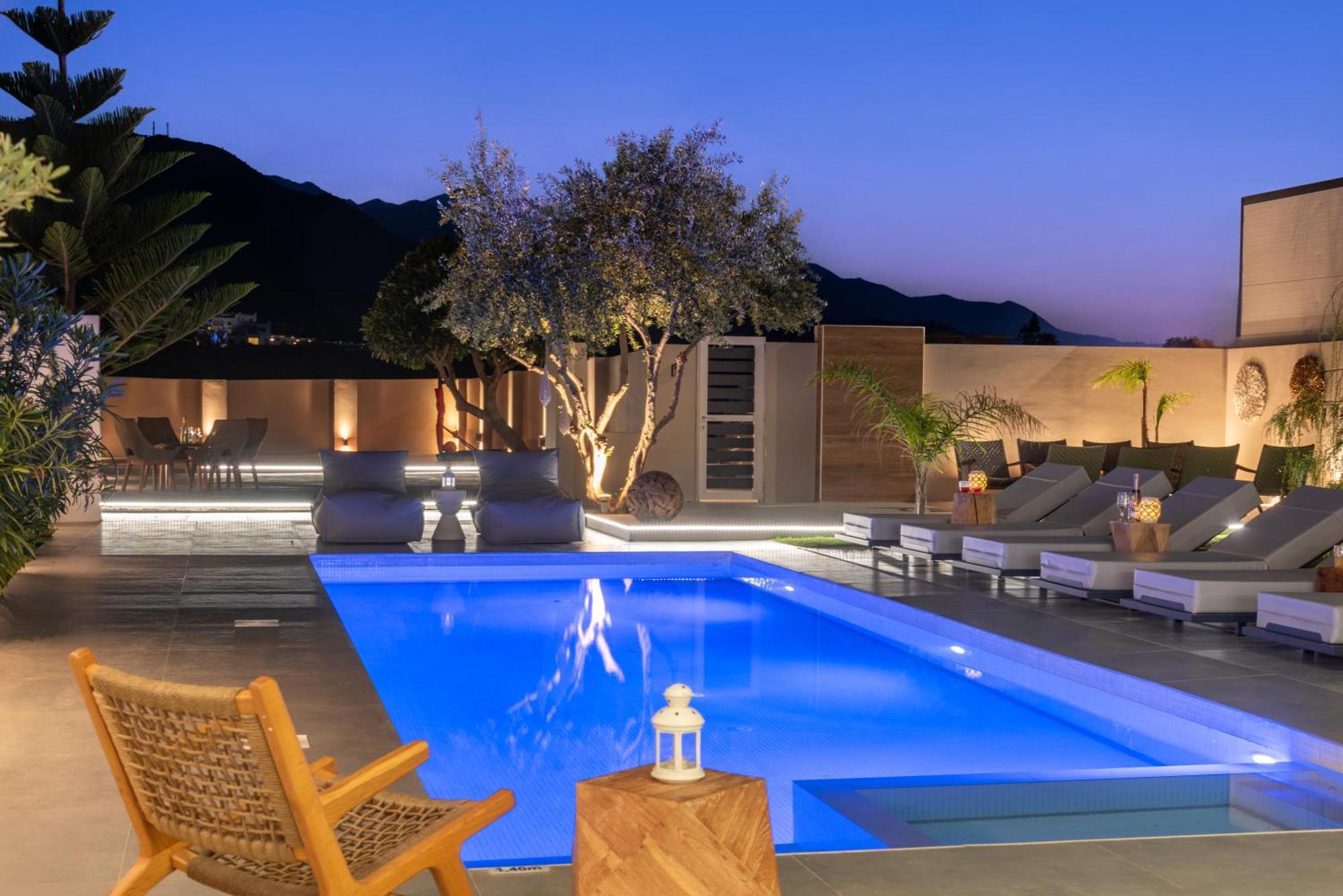 Hypnosis Beachside Villa With Private Heated Pool Georgioupoli Esterno foto