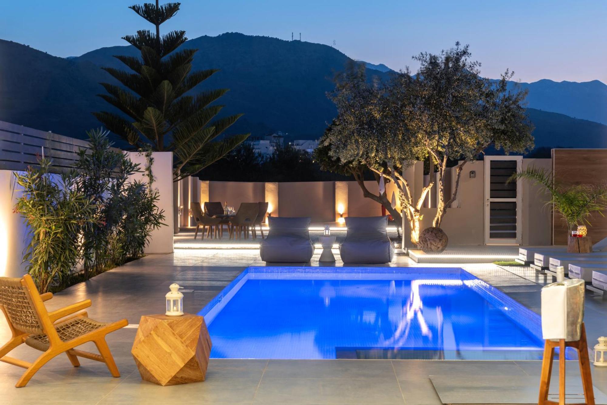Hypnosis Beachside Villa With Private Heated Pool Georgioupoli Esterno foto