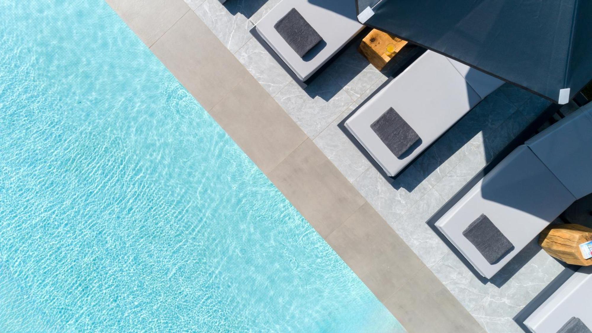Hypnosis Beachside Villa With Private Heated Pool Georgioupoli Esterno foto